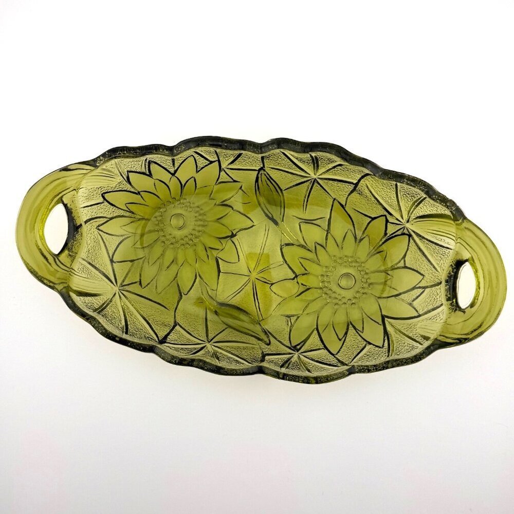 Vintage Indiana Glass Avocado Green Sunflower Oval Relish Dish W Handles - Picture 2 of 3